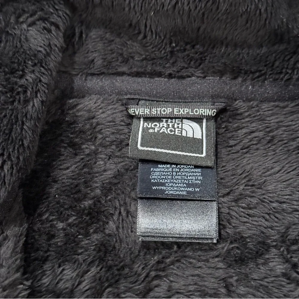 The North Face Black Plush Fleece Jacket - Picture 5 of 6